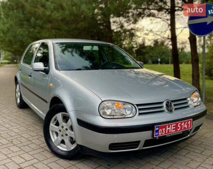Сірий Фольксваген Гольф, об'ємом двигуна 1.6 л та пробігом 200 тис. км за 4399 $, фото 1 на Automoto.ua