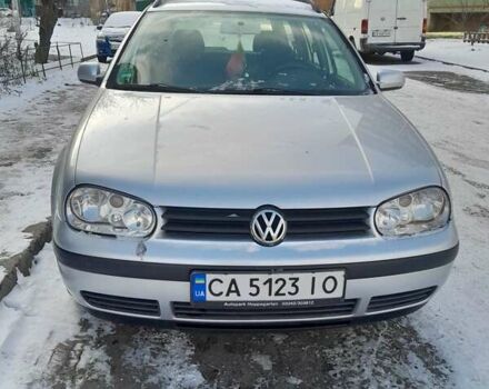 Серый Фольксваген Гольф, объемом двигателя 1.6 л и пробегом 272 тыс. км за 3700 $, фото 1 на Automoto.ua