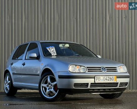 Серый Фольксваген Гольф, объемом двигателя 1.6 л и пробегом 228 тыс. км за 3950 $, фото 1 на Automoto.ua