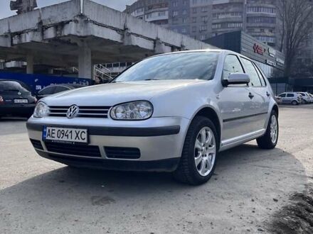 Фольксваген Гольф 2001 у Дніпро (Дніпропетровську) на Automoto.ua Сірий Фольксваген Гольф, об'ємом двигуна 0 л та пробігом 207 тис. км за 4500 $, фото 1 на Automoto.ua
