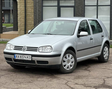 Серый Фольксваген Гольф, объемом двигателя 1.39 л и пробегом 279 тыс. км за 3900 $, фото 1 на Automoto.ua