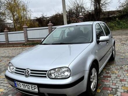 Серый Фольксваген Гольф, объемом двигателя 1.6 л и пробегом 205 тыс. км за 3399 $, фото 1 на Automoto.ua