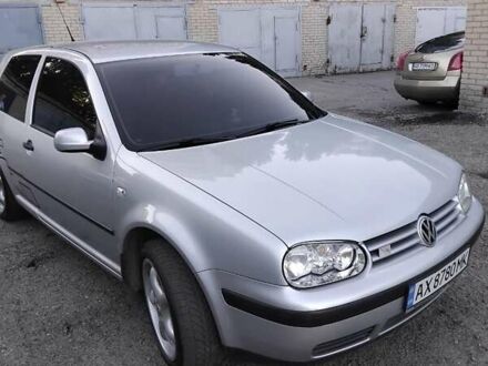 Серый Фольксваген Гольф, объемом двигателя 1.39 л и пробегом 202 тыс. км за 3999 $, фото 1 на Automoto.ua