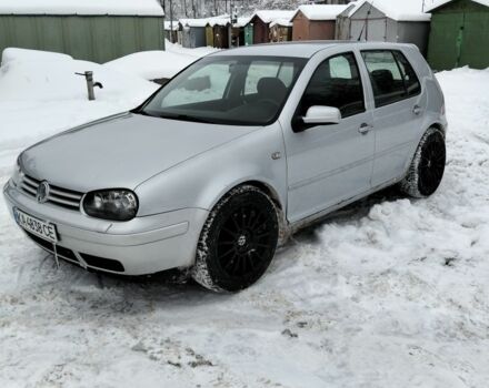 Серый Фольксваген Гольф, объемом двигателя 1.8 л и пробегом 250 тыс. км за 4600 $, фото 1 на Automoto.ua