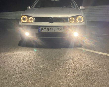 Сірий Фольксваген Гольф, об'ємом двигуна 1.6 л та пробігом 301 тис. км за 3100 $, фото 1 на Automoto.ua