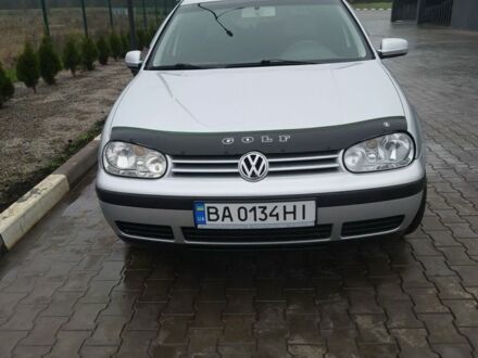 Сірий Фольксваген Гольф, об'ємом двигуна 1.4 л та пробігом 209 тис. км за 4250 $, фото 1 на Automoto.ua