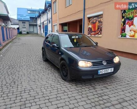 Серый Фольксваген Гольф, объемом двигателя 1.39 л и пробегом 209 тыс. км за 4500 $, фото 1 на Automoto.ua