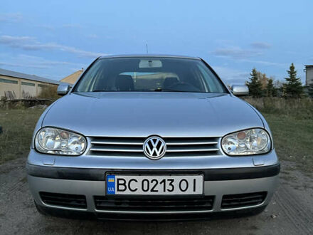 Серый Фольксваген Гольф, объемом двигателя 1.39 л и пробегом 213 тыс. км за 3600 $, фото 1 на Automoto.ua