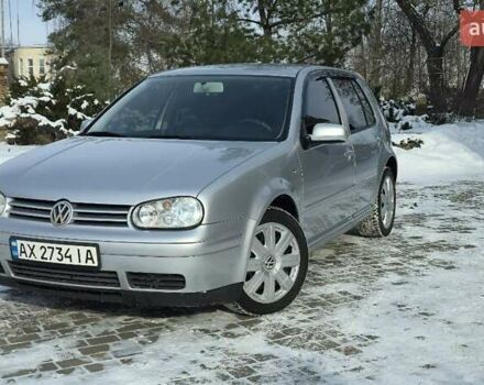 Серый Фольксваген Гольф, объемом двигателя 1.6 л и пробегом 278 тыс. км за 3999 $, фото 1 на Automoto.ua