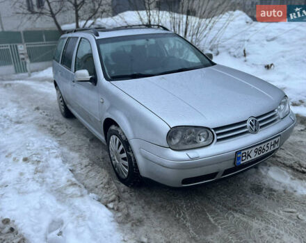 Сірий Фольксваген Гольф, об'ємом двигуна 1.6 л та пробігом 264 тис. км за 3300 $, фото 1 на Automoto.ua