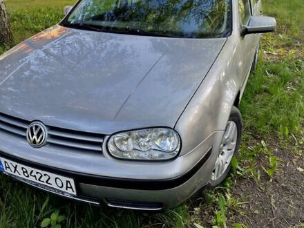 Фольксваген Гольф 2001 в Валках на Automoto.ua Серый Фольксваген Гольф, объемом двигателя 1.6 л и пробегом 175 тыс. км за 4200 $, фото 1 на Automoto.ua