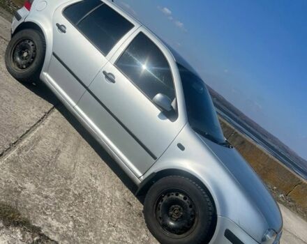 Серый Фольксваген Гольф, объемом двигателя 1.6 л и пробегом 256 тыс. км за 3200 $, фото 1 на Automoto.ua