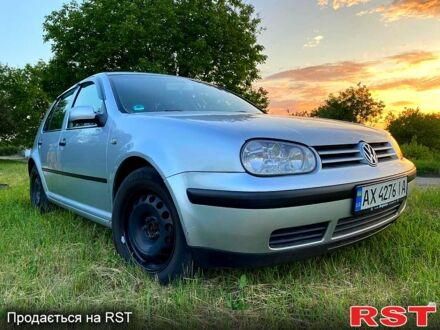 Фольксваген Гольф 2002 у Полтаві на Automoto.ua Сірий Фольксваген Гольф, об'ємом двигуна 1.4 л та пробігом 220 тис. км за 3700 $, фото 1 на Automoto.ua