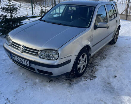 Сірий Фольксваген Гольф, об'ємом двигуна 1.39 л та пробігом 236 тис. км за 1900 $, фото 1 на Automoto.ua