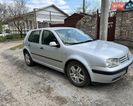 Серый Фольксваген Гольф, объемом двигателя 1.39 л и пробегом 240 тыс. км за 3500 $, фото 1 на Automoto.ua