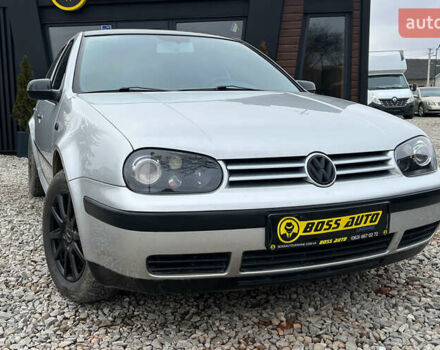 Серый Фольксваген Гольф, объемом двигателя 1.6 л и пробегом 203 тыс. км за 5700 $, фото 1 на Automoto.ua