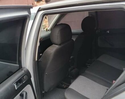 Сірий Фольксваген Гольф, об'ємом двигуна 1.9 л та пробігом 310 тис. км за 4000 $, фото 1 на Automoto.ua