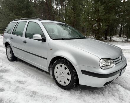 Серый Фольксваген Гольф, объемом двигателя 1.6 л и пробегом 226 тыс. км за 4250 $, фото 1 на Automoto.ua