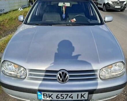 Серый Фольксваген Гольф, объемом двигателя 1.39 л и пробегом 340 тыс. км за 3200 $, фото 1 на Automoto.ua
