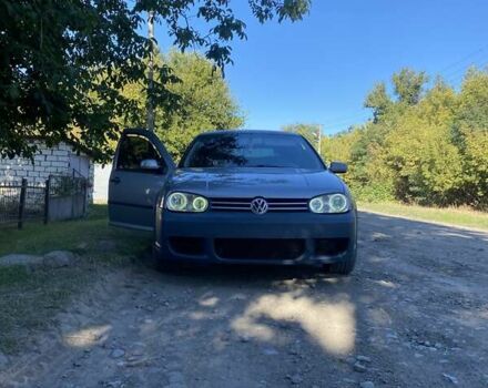 Серый Фольксваген Гольф, объемом двигателя 1.6 л и пробегом 202 тыс. км за 4500 $, фото 1 на Automoto.ua