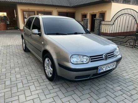 Фольксваген Гольф 2002 у Дрогобичі на Automoto.ua Сірий Фольксваген Гольф, об'ємом двигуна 1.4 л та пробігом 302 тис. км за 3700 $, фото 1 на Automoto.ua