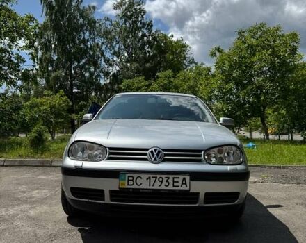 Сірий Фольксваген Гольф, об'ємом двигуна 1.39 л та пробігом 258 тис. км за 3350 $, фото 1 на Automoto.ua