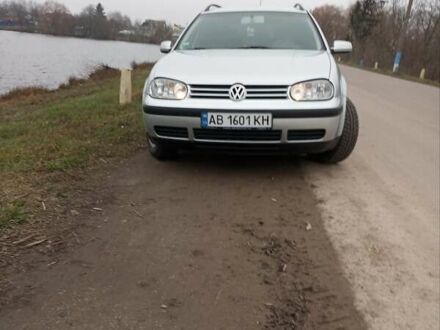 Серый Фольксваген Гольф, объемом двигателя 1.6 л и пробегом 222 тыс. км за 4700 $, фото 1 на Automoto.ua
