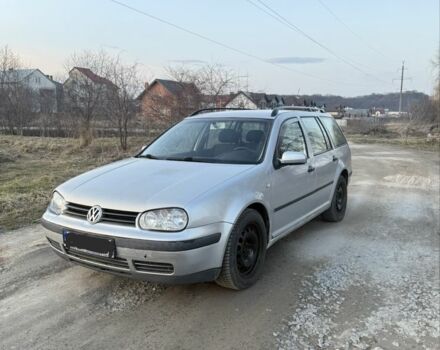 Серый Фольксваген Гольф, объемом двигателя 1.9 л и пробегом 300 тыс. км за 1600 $, фото 1 на Automoto.ua