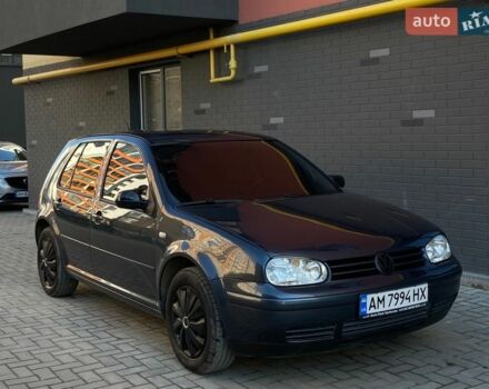 Серый Фольксваген Гольф, объемом двигателя 1.39 л и пробегом 246 тыс. км за 4200 $, фото 1 на Automoto.ua