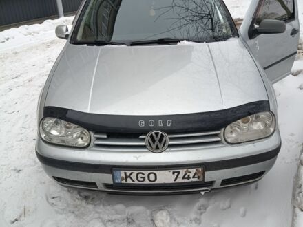 Серый Фольксваген Гольф, объемом двигателя 0 л и пробегом 300 тыс. км за 1800 $, фото 1 на Automoto.ua