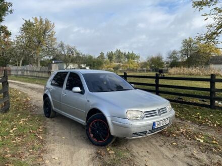 Фольксваген Гольф 2002 у Березне на Automoto.ua Сірий Фольксваген Гольф, об'ємом двигуна 1.9 л та пробігом 3 тис. км за 1499 $, фото 1 на Automoto.ua