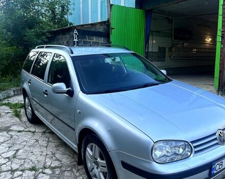 Серый Фольксваген Гольф, объемом двигателя 1.6 л и пробегом 335 тыс. км за 3999 $, фото 1 на Automoto.ua