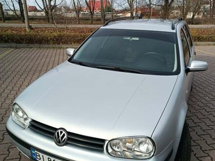 Серый Фольксваген Гольф, объемом двигателя 1.6 л и пробегом 215 тыс. км за 5300 $, фото 1 на Automoto.ua