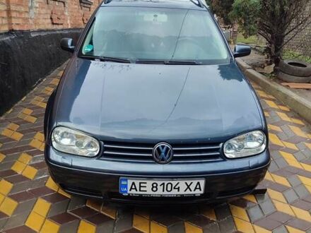 Серый Фольксваген Гольф, объемом двигателя 1.6 л и пробегом 335 тыс. км за 5500 $, фото 1 на Automoto.ua