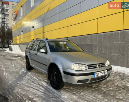 Серый Фольксваген Гольф, объемом двигателя 2 л и пробегом 292 тыс. км за 4200 $, фото 1 на Automoto.ua