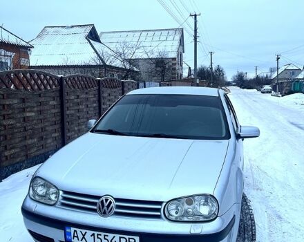 Серый Фольксваген Гольф, объемом двигателя 1.6 л и пробегом 298 тыс. км за 4500 $, фото 1 на Automoto.ua