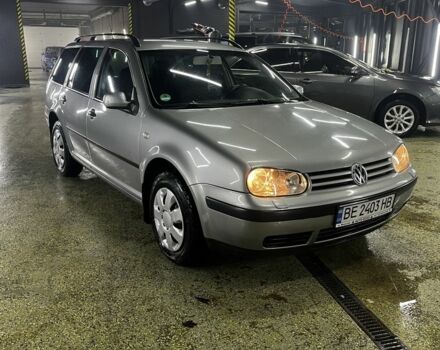 Серый Фольксваген Гольф, объемом двигателя 1.6 л и пробегом 274 тыс. км за 3800 $, фото 1 на Automoto.ua