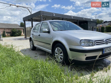 Фольксваген Гольф 2003 у Верховине на Automoto.ua Сірий Фольксваген Гольф, об'ємом двигуна 1.39 л та пробігом 233 тис. км за 4200 $, фото 1 на Automoto.ua