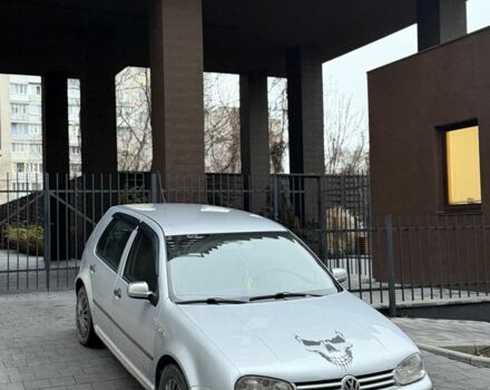 Серый Фольксваген Гольф, объемом двигателя 0 л и пробегом 260 тыс. км за 1800 $, фото 1 на Automoto.ua