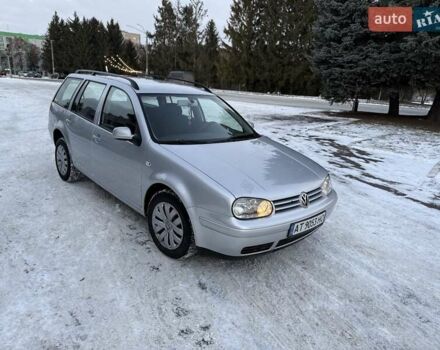Сірий Фольксваген Гольф, об'ємом двигуна 1.39 л та пробігом 226 тис. км за 3700 $, фото 1 на Automoto.ua
