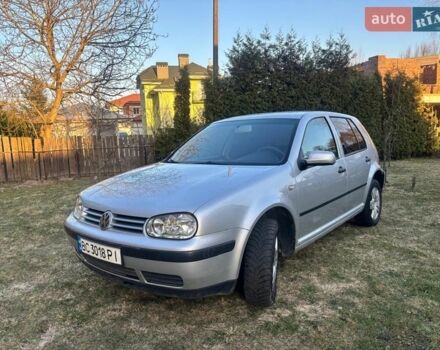 Серый Фольксваген Гольф, объемом двигателя 1.39 л и пробегом 289 тыс. км за 3700 $, фото 1 на Automoto.ua