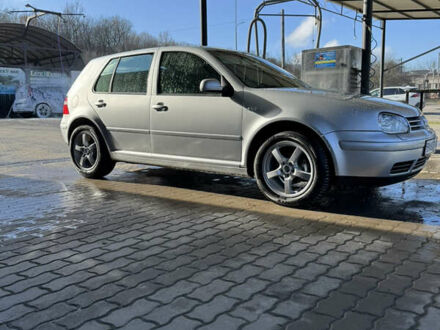 Серый Фольксваген Гольф, объемом двигателя 1.6 л и пробегом 170 тыс. км за 5200 $, фото 1 на Automoto.ua
