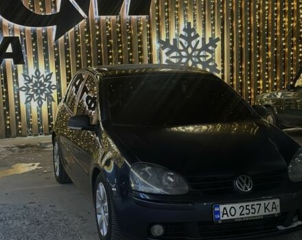 Сірий Фольксваген Гольф, об'ємом двигуна 2 л та пробігом 300 тис. км за 5400 $, фото 1 на Automoto.ua