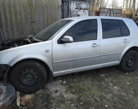 Серый Фольксваген Гольф, объемом двигателя 1.6 л и пробегом 200 тыс. км за 700 $, фото 1 на Automoto.ua