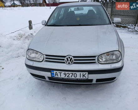 Серый Фольксваген Гольф, объемом двигателя 1.6 л и пробегом 129 тыс. км за 5000 $, фото 1 на Automoto.ua