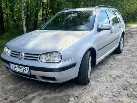 Фольксваген Гольф 2003 в Сарнах на Automoto.ua Серый Фольксваген Гольф, объемом двигателя 1.9 л и пробегом 450 тыс. км за 1800 $, фото 1 на Automoto.ua