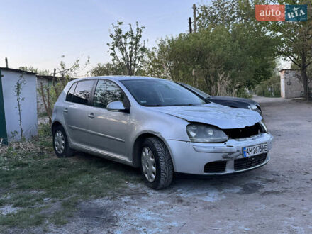 Фольксваген Гольф 2003 в Бердичеве на Automoto.ua Серый Фольксваген Гольф, объемом двигателя 1.4 л и пробегом 296 тыс. км за 2400 $, фото 1 на Automoto.ua