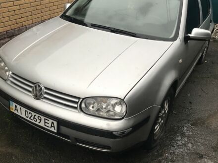 Серый Фольксваген Гольф, объемом двигателя 1.6 л и пробегом 3 тыс. км за 2001 $, фото 1 на Automoto.ua