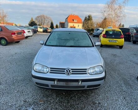 Серый Фольксваген Гольф, объемом двигателя 1.6 л и пробегом 180 тыс. км за 1500 $, фото 1 на Automoto.ua