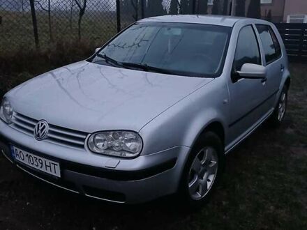 Серый Фольксваген Гольф, объемом двигателя 1.6 л и пробегом 111 тыс. км за 3800 $, фото 1 на Automoto.ua